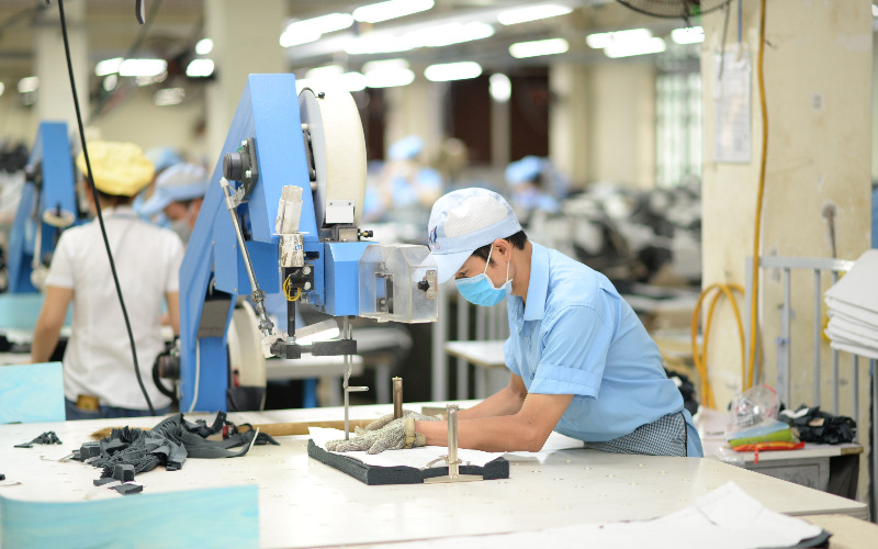 7 công ty gia công may mặc xuất khẩu Hà Nội 13 Công ty gia công may mặc xuất khẩu Hà Nội - May Trần Kim (Nguồn: Internet)