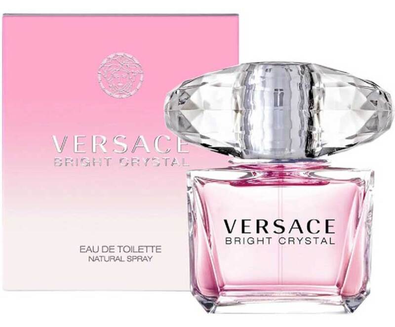 Versace: Biểu tượng thời trang vượt thời gian 9 Các dòng sản phẩm nổi bật của Versace (Nguồn: Internet)