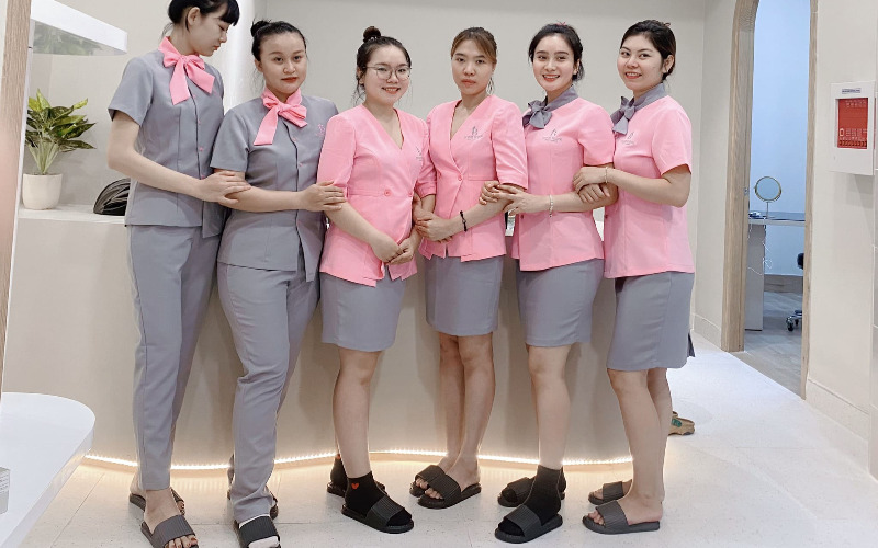 Xưởng may đồng phục spa – Tạo dấu ấn riêng cho mỗi spa 7 Tiêu chí hàng đầu khi chọn xưởng may đồng phục spa (Nguồn: Internet)