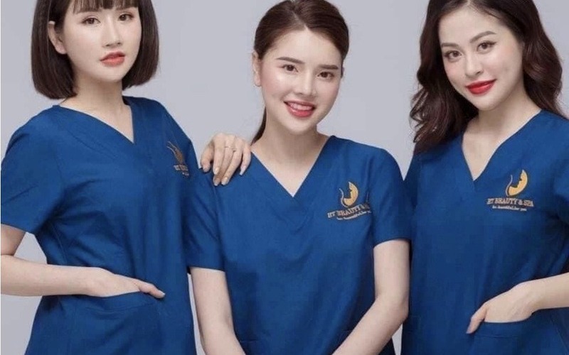 8 xưởng may đồng phục spa Hà Nội 10 Sản phẩm của xưởng may đồng phục spa Hà Nội - Phương Hoa (Nguồn: Internet)
