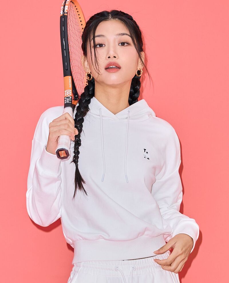 Áo hoodie nữ đẹp và chất lượng (Nguồn: Internet)