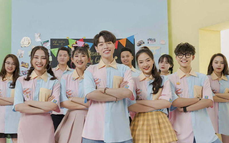 Áo lớp sơ mi (Nguồn: Internet)