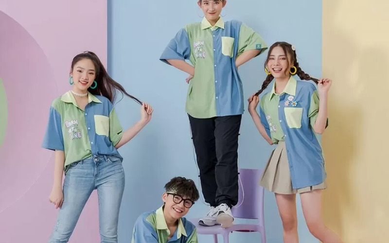 Áo lớp sơ mi tay lỡ (Nguồn: Internet)