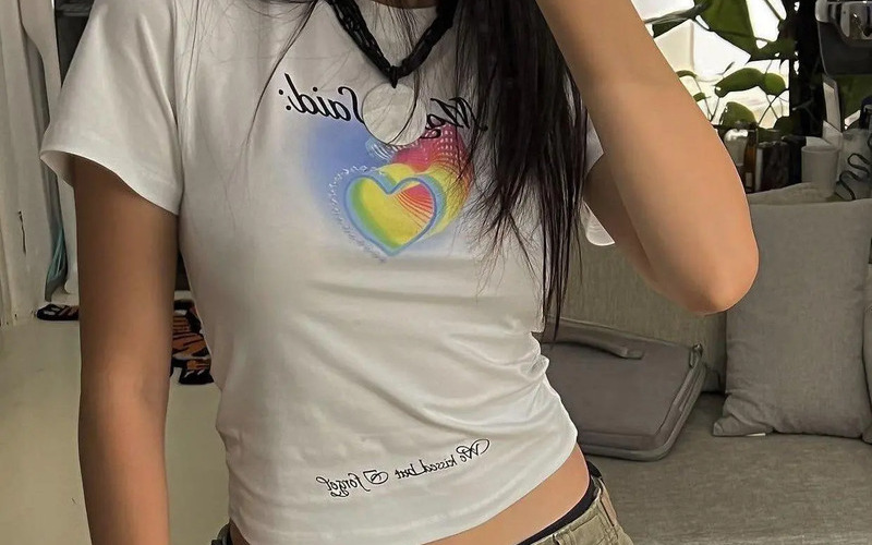 Baby tee - Xu hướng thời trang hot nhất 2024 9 baby tee 4