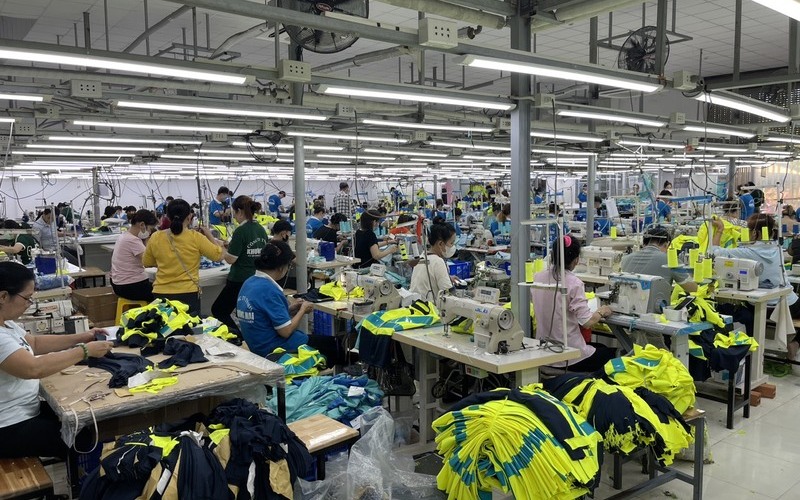 Tìm hiểu về chuỗi cung ứng ngành dệt may 12 chuoi cung ung nghanh may mac 5