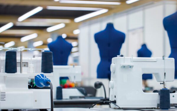 Công ty gia công may mặc xuất khẩu cung cấp đa dạng dịch vụ may mặc (Nguồn: Internet)