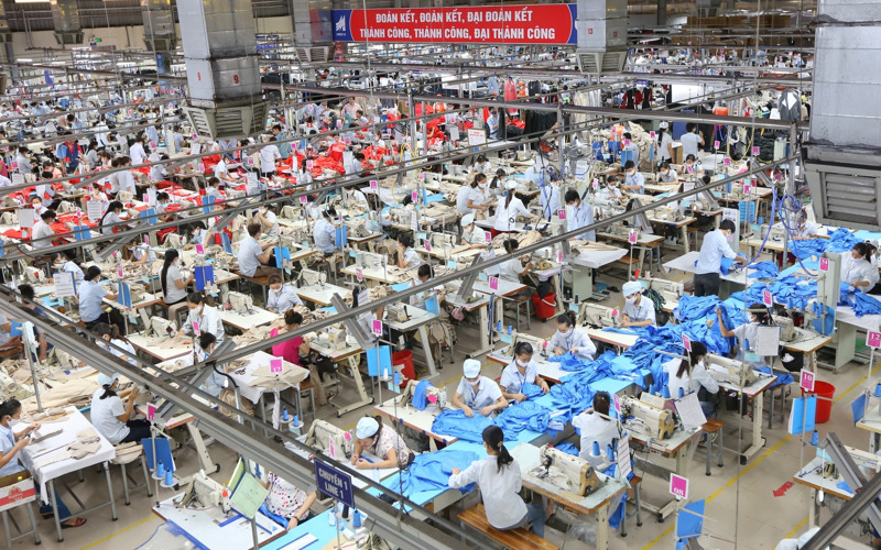 Đặc điểm của ngành dệt may Việt Nam 8 Nguồn lao động dồi dào - Đặc điểm của ngành dệt may Việt Nam (Nguồn: Internet)