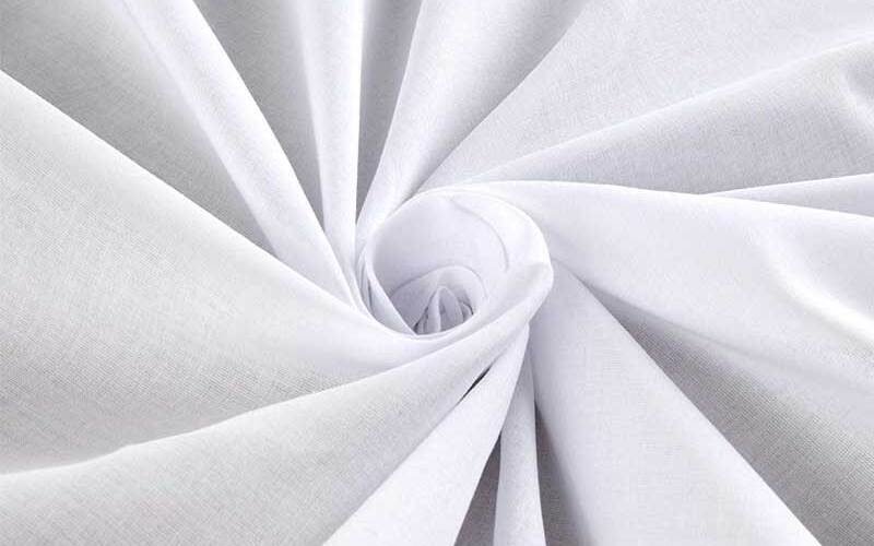 Chất liệu vải may đồng phục du lịch biển (Nguồn: Internet)