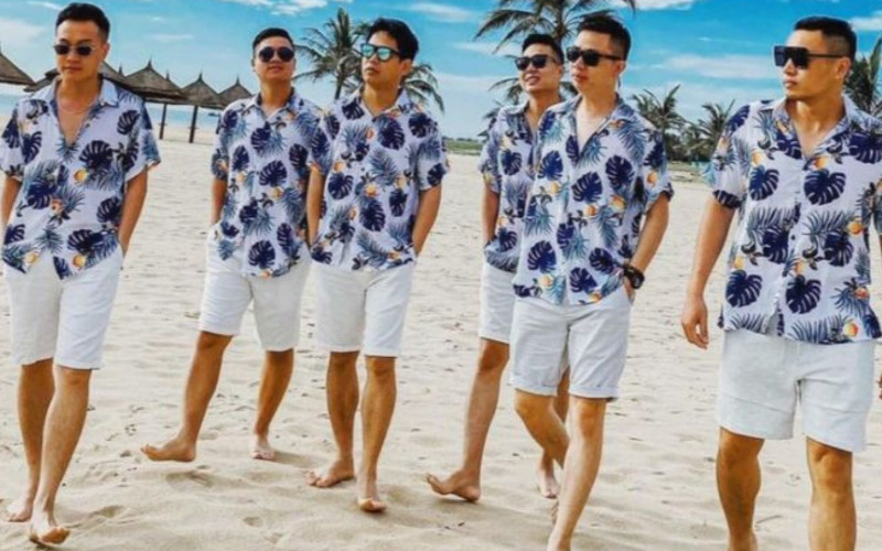 Các mẫu đồng phục du lịch hè đẹp (Nguồn: Internet)