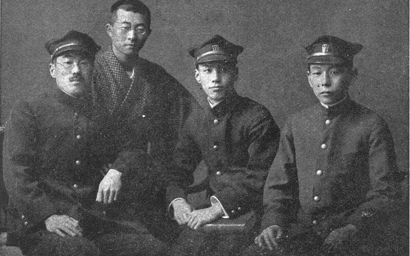 Đồng phục học sinh nam Nhật Bản (Nguồn: Internet)