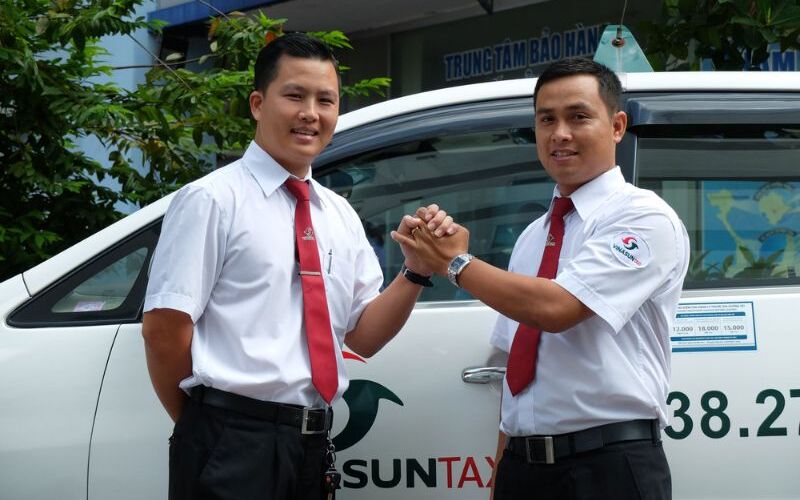 Đồng phục lái xe theo phong cách cổ điển (Nguồn: Internet)