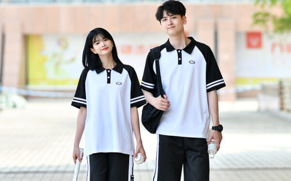 Đồng phục thể dục (Nguồn: Internet)