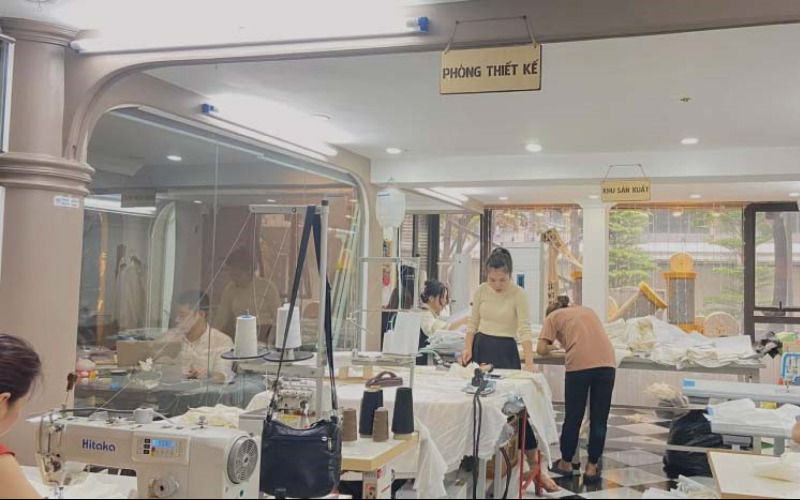 10 xưởng gia công quần áo thời trang chất lượng 24 Xưởng may sỉ (Nguồn: Internet)