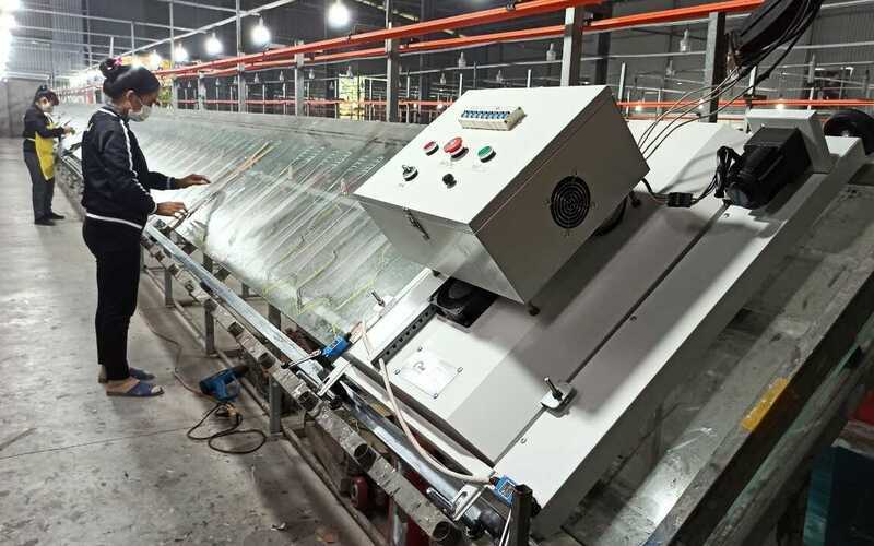 In lụa cao cấp: Tạo nên thiết kế độc đáo 6 Máy sấy khô in lụa (Nguồn: Internet)
