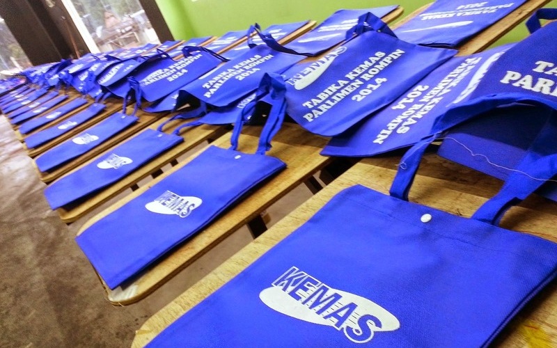 In lụa logo: Tìm hiểu từ a-z 7 In lụa logo số lượng lớn (Nguồn: Internet)