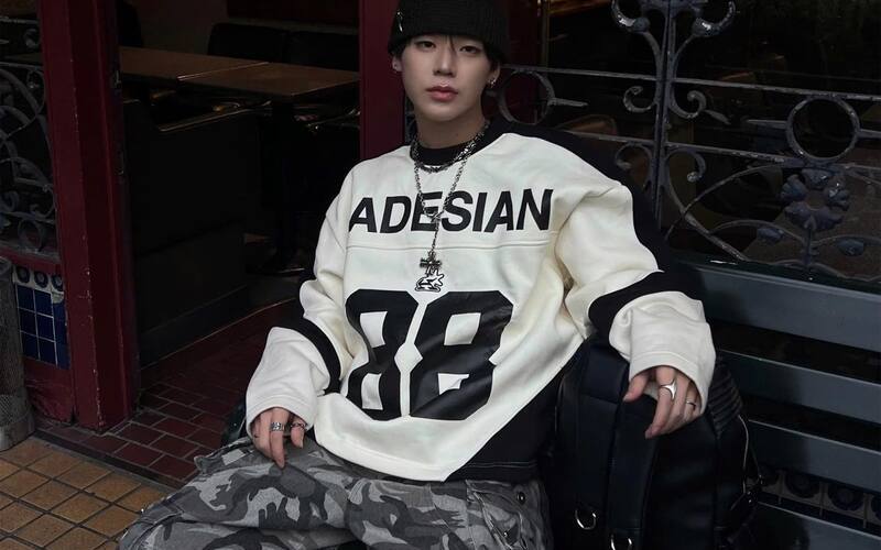 Áo local brand sweater - Hades (Nguồn: Internet)