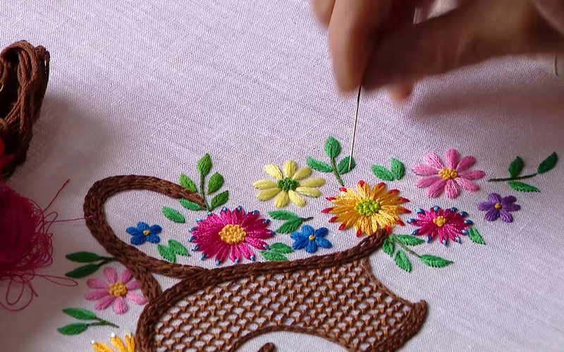 Thêu nổi (Nguồn: Internet)