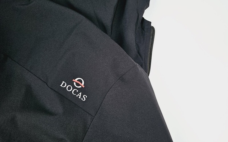 Kỹ thuật may tinh tế từ đường kim mũi chỉ (Nguồn: Khương Mai)