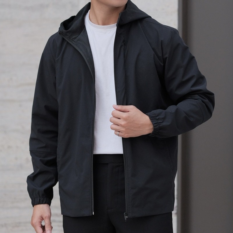 Sản phẩm áo khoác gió tại Khương Mai (Nguồn: Khương Mai)