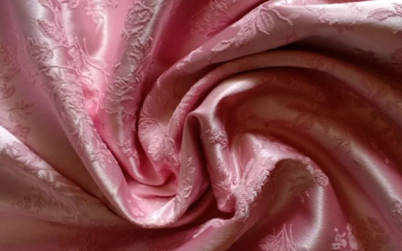 Vải taffeta: Sang trọng, quý phái 7 Vải Taffeta dệt kim (Nguồn: Internet)
