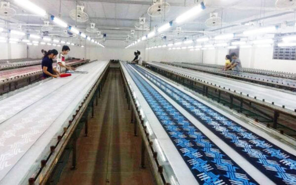 Tại sao nên chọn xưởng in lụa Bùi Minh Trực? (Nguồn: Internet)