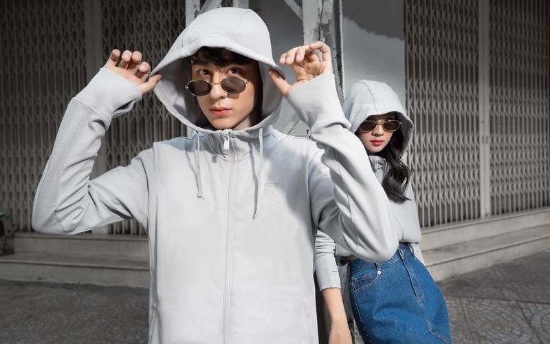 Xưởng may áo chống nắng chất lượng - Khương Mai 6 Sản phẩm do xưởng may áo chống nắng sản xuất (Nguồn: Internet)