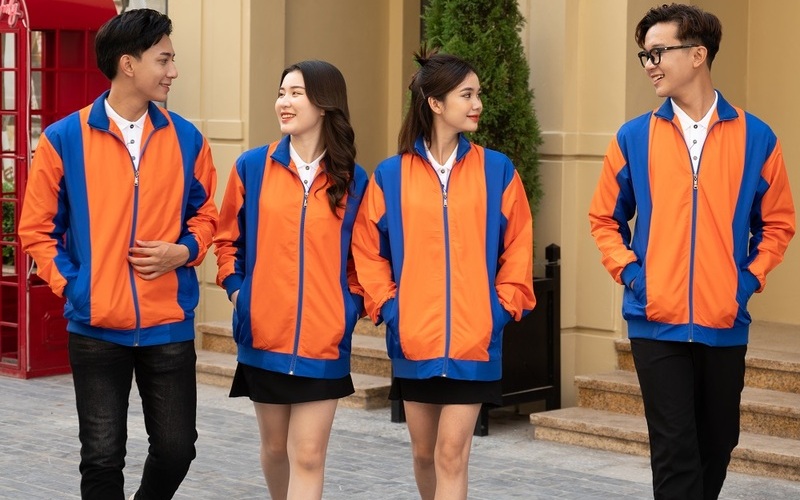 Áo khoác gió đồng phục (Nguồn: Internet)