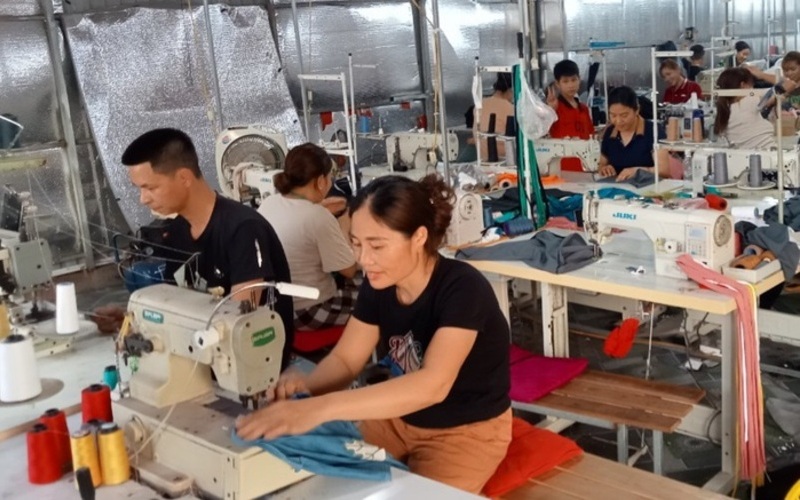 5 xưởng may áo thun cao cấp quận 8 11 Xưởng may Hữu Nghị (Nguồn: Internet)
