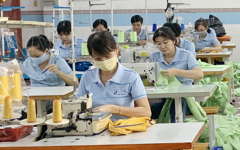 Xưởng may đồ bảo hộ quận 8 Phước Thịnh (Nguồn: Internet)