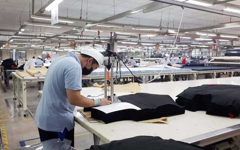 Xưởng may đồng phục Bùi Minh Trực - Dulio (Nguồn: Internet)