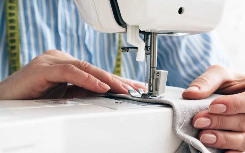 Đội ngũ thợ may Khương Mai lành nghề (Nguồn: Internet)