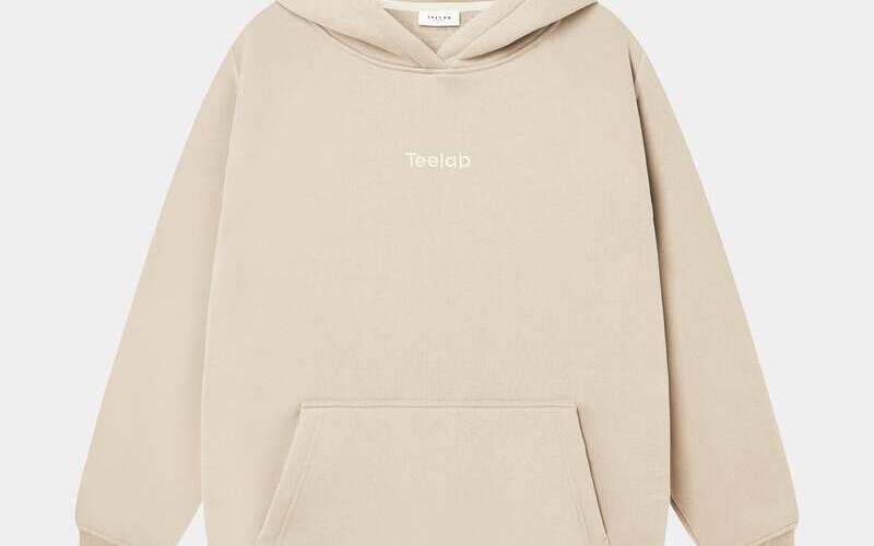 5 xưởng may hoodie TP.HCM uy tín 8 Sản phẩm của xưởng may hoodie TP.HCM - Khương Mai (Nguồn: Internet)