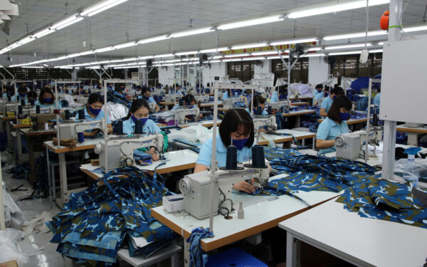 Xưởng may quần áo giá rẻ tại TP.HCM (Nguồn: Internet)